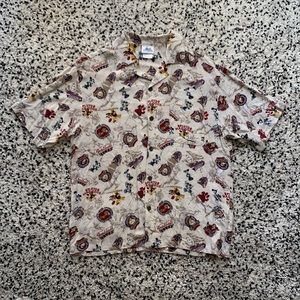 Disneyland Resorts Men’s Short Sleeve Button Down Character Sports Logo Medium